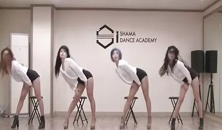 جنیفر سفید blowjob چهره داستانهای سکسی بامادرزن