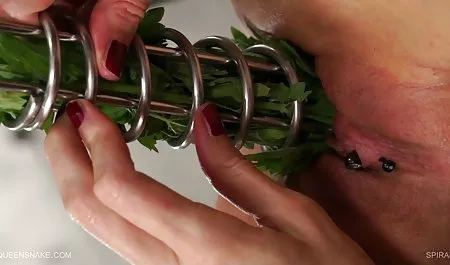 این و ناتاشا تیم خاطرات سکس با مادرزن asshole