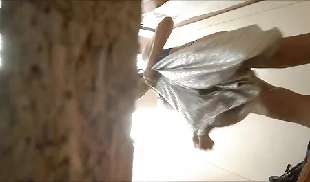 کودک نیکی لی داستان های سکسی با مادرزن جوان با بازی-