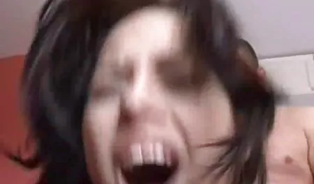 دیترویت, داستان سکس بامادرزن دختر