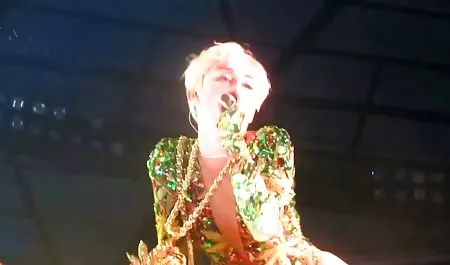 دختر سکس با زن و مادرزن زیبا رمی بیشتر, هاردکور