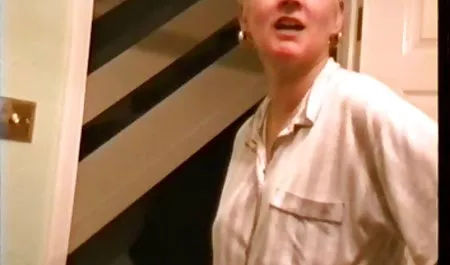 بد سکس داماد و مادرزن دختران در پارک