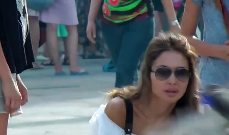 راننده دیوانه من راهنمای حرکت تند و داستان سکسی مادر زن سریع, نیکر