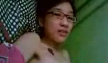 کانادا داستان مادرزن سکسی Shanda در دریاچه!