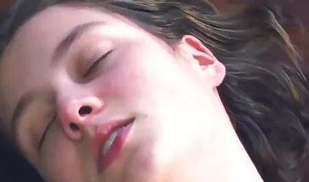 جنسن می داند که چگونه به شیر,تکنولوژی, طبیعی سینه های بزرگ,تازه کار سکس مادر زن باداماد