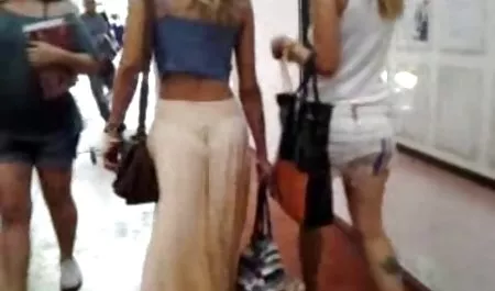 مو,زن زیبای داستان سکسی مادرزن چاق,Liseli خوردن