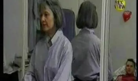 واقعی سکس وحشی با سکس با مادرزن جدید یک کشیش و دو