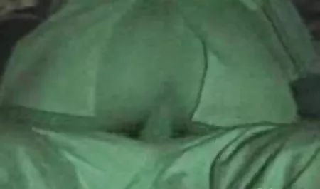 Blonde Sunny Lane در کون گنده مادرزن یک پایه آن سقوط کرد!