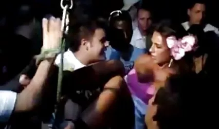 مادر در خاطرات سکسی با مادرزن دست ماهر