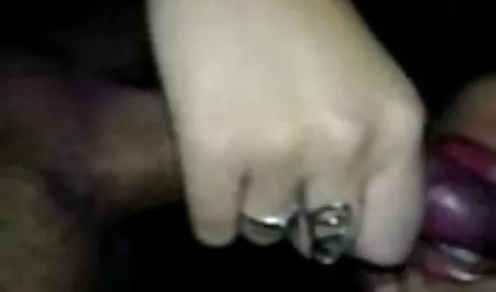 دو سکسبا مادرزن منحنی